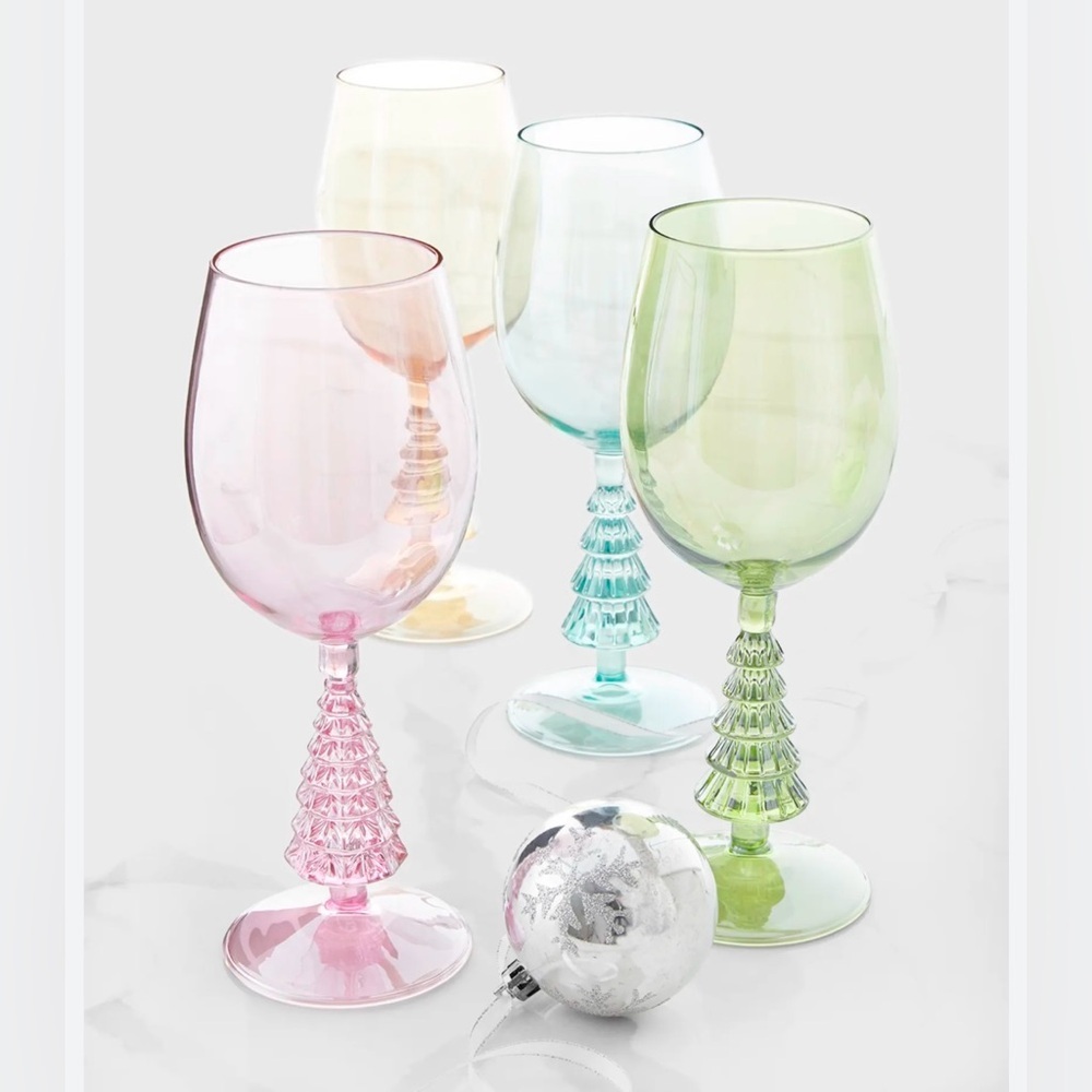 Neiman Marcus Christmas Multi Color Tree Wine Glasses in Gift Box Set of 4